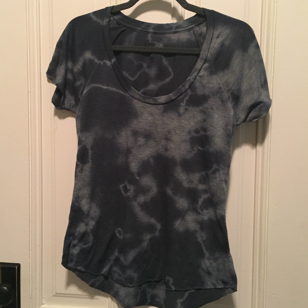 Joes Jeans Scoop Neck T-Shirt
